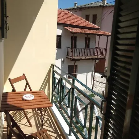 κάραβος 2*